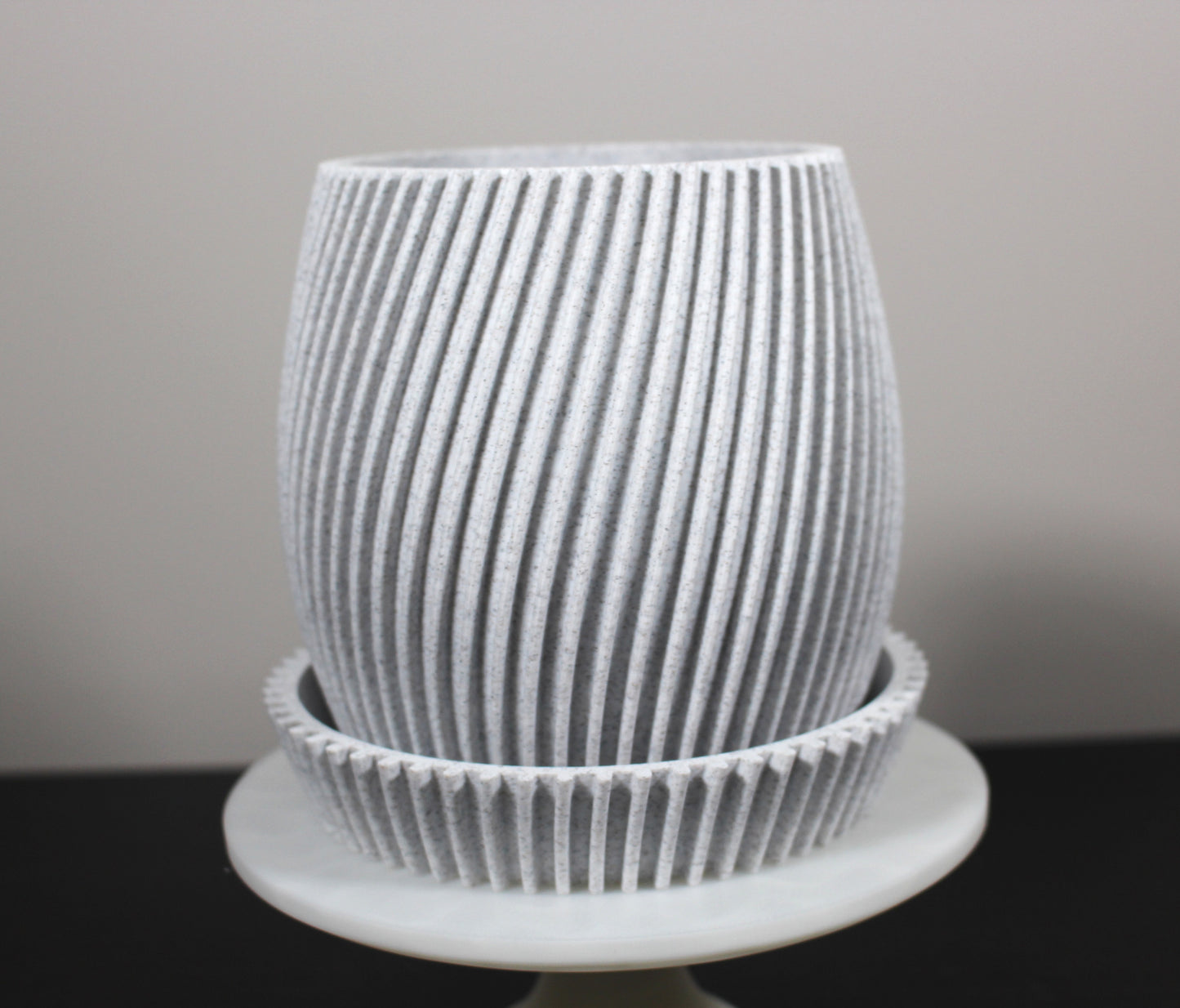 Ribbed Planter