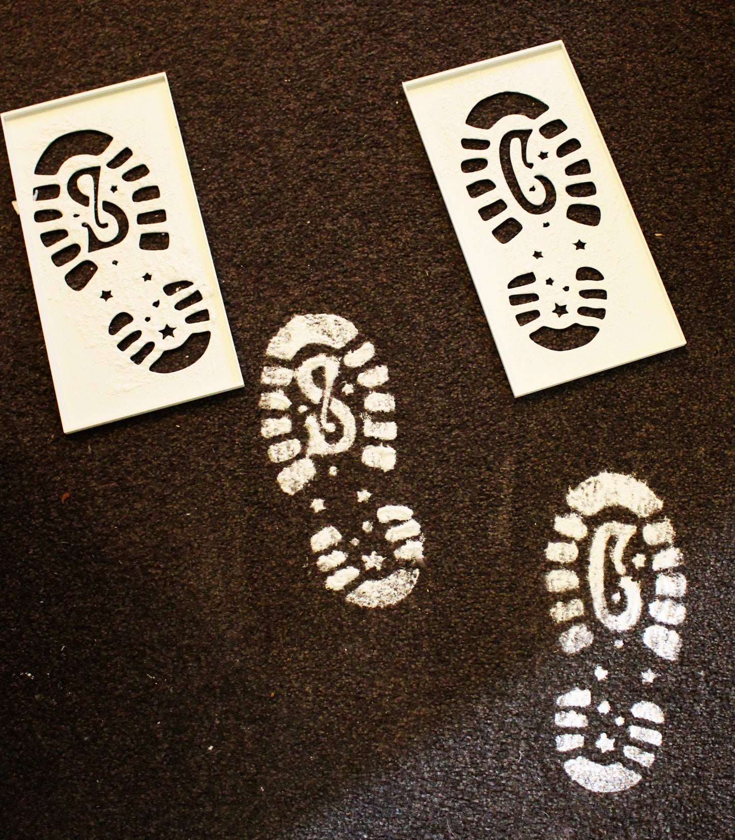 Christmas Stencil Set